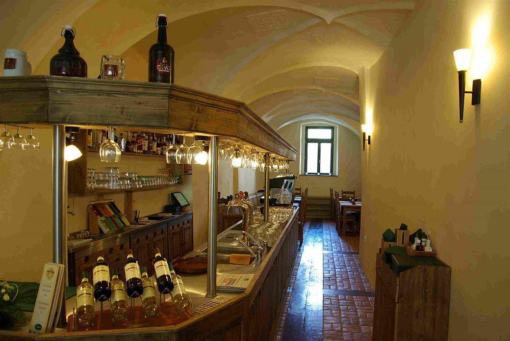 Hotel Opat Kutna Hora Luaran gambar