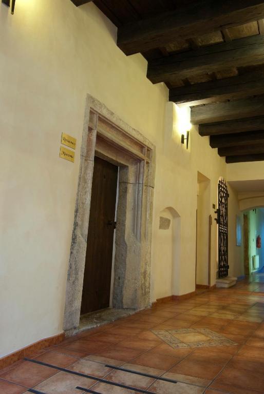 Hotel Opat Kutna Hora Luaran gambar