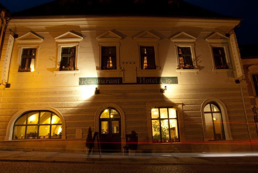 Hotel Opat Kutna Hora Luaran gambar