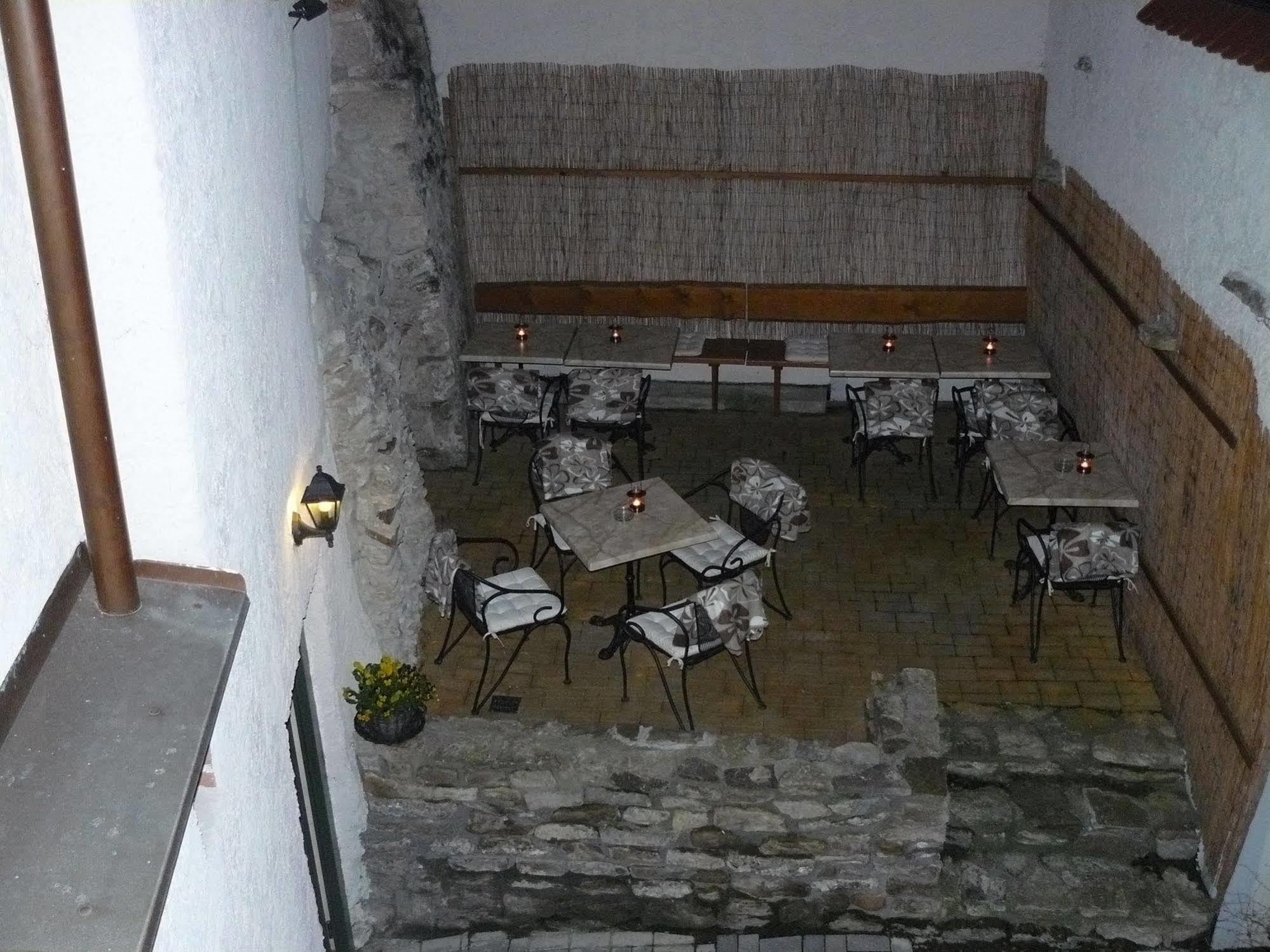 Hotel Opat Kutna Hora Luaran gambar